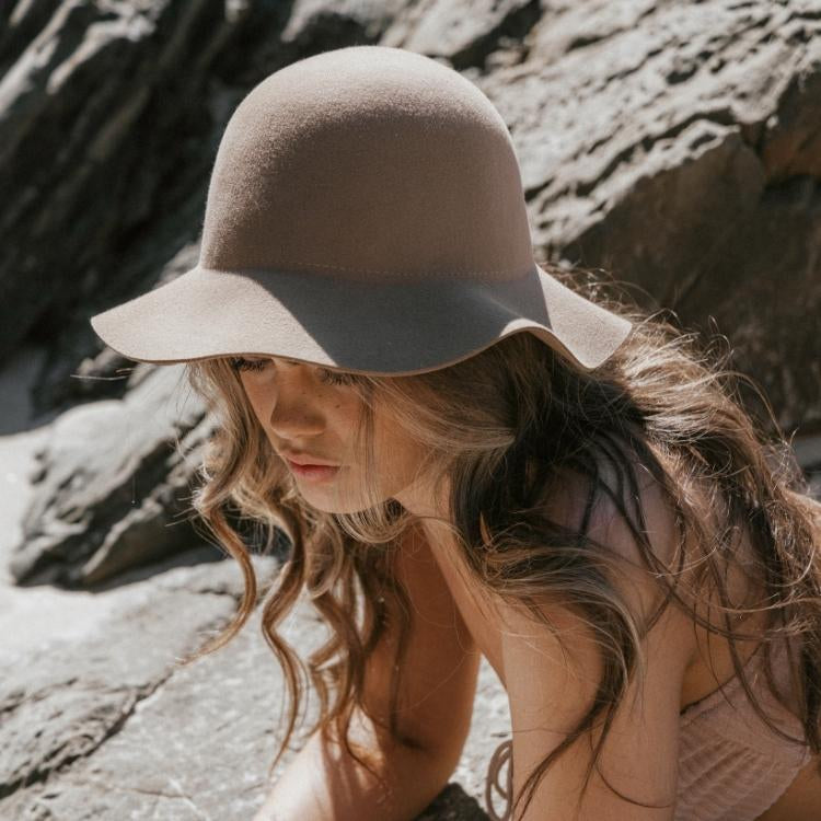 28_eastern_acacia_drifter_wool_hat_-_summer_sand_2.jpg